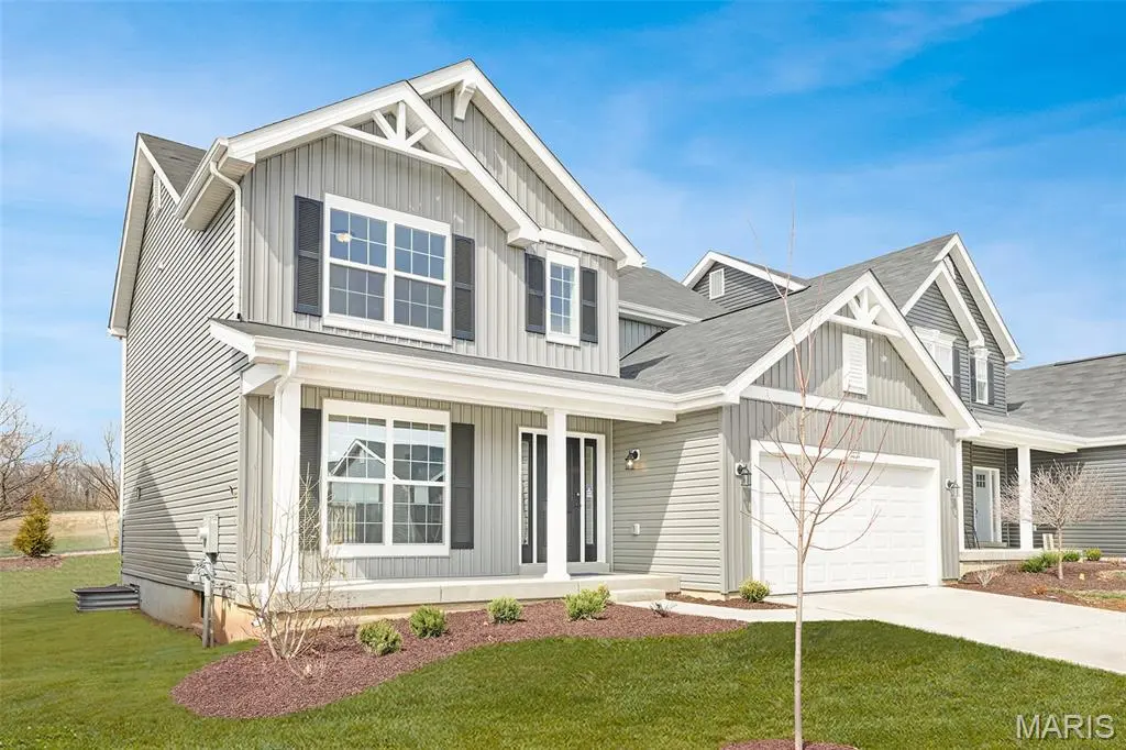 3839 Sonora Stone DR, Florissant, MO 63031