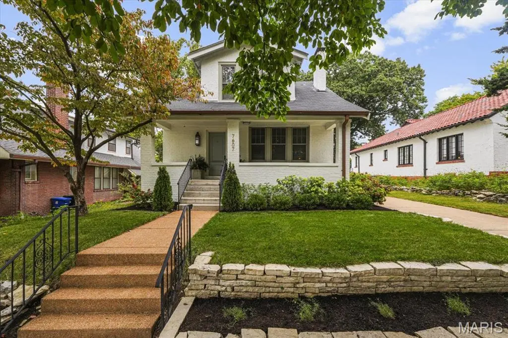 7607 Teasdale AVE, University City, MO 63130