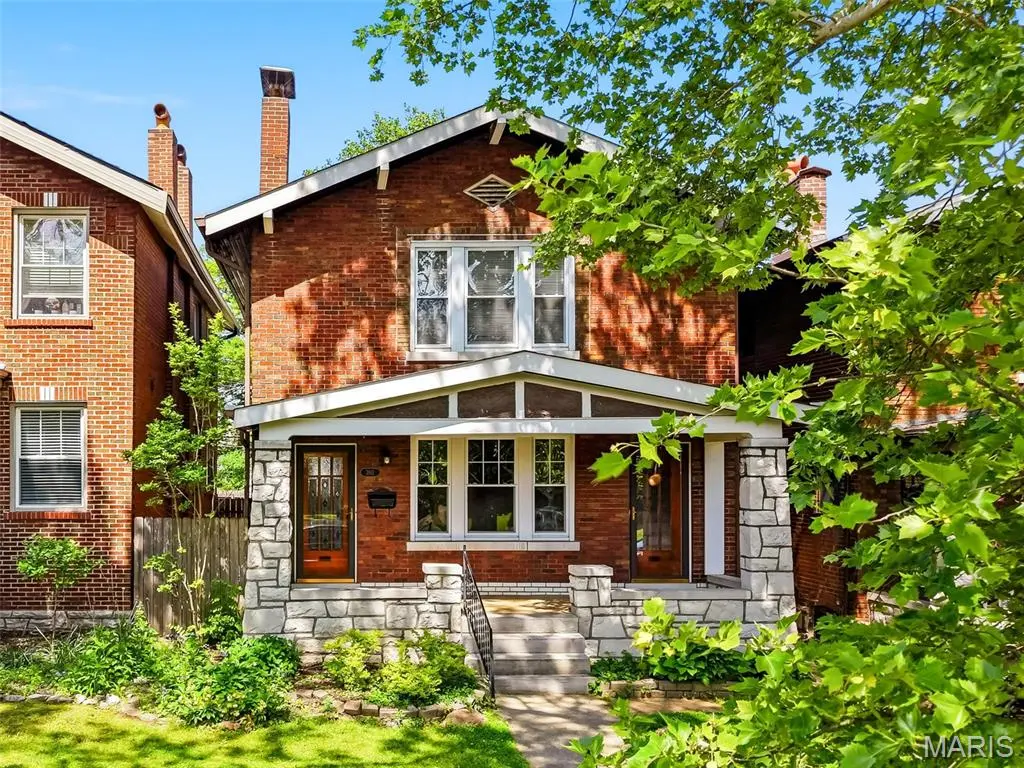 3811 Fillmore ST, St Louis, MO 63116