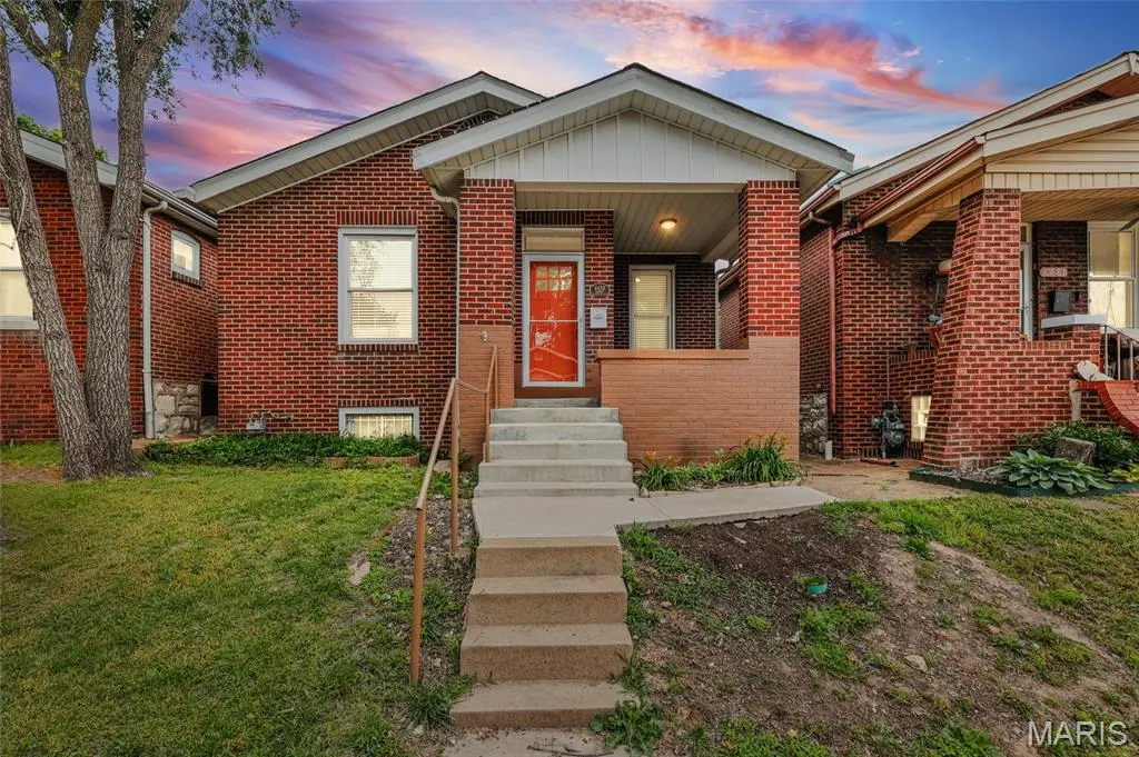 4435 Itaska ST, St Louis, MO 63116