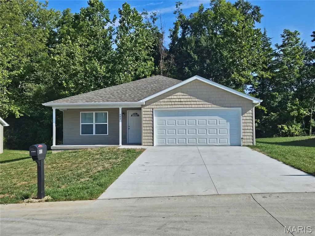 403 Daniel CT, New Haven, MO 63068