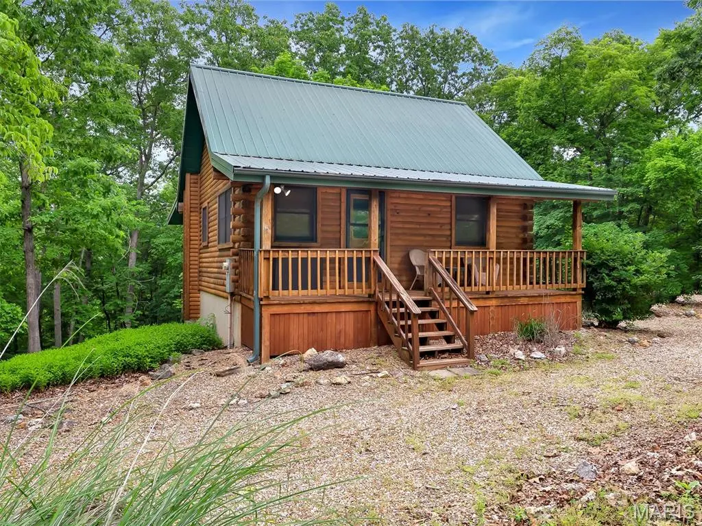 10131 Deer Run RD, Bourbon, MO 65441