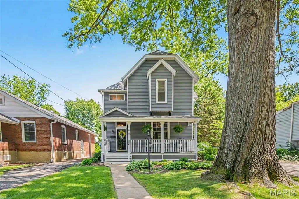 2010 Blendon PL, St Louis, MO 63143
