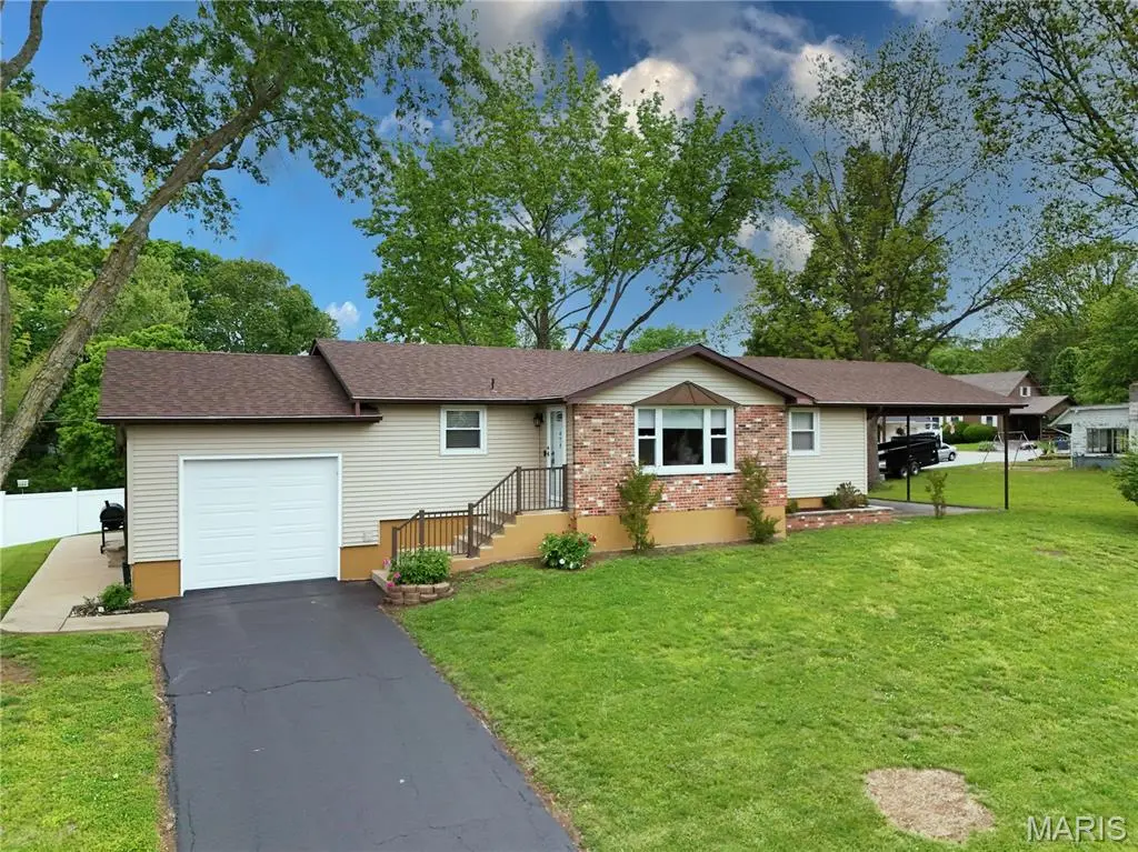 479 Joachim AVE, Herculaneum, MO 63048