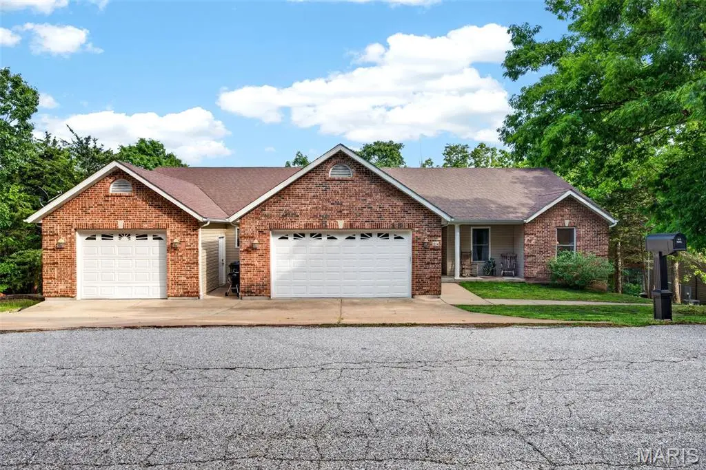 24 Rhett Butler DR, Hillsboro, MO 63050
