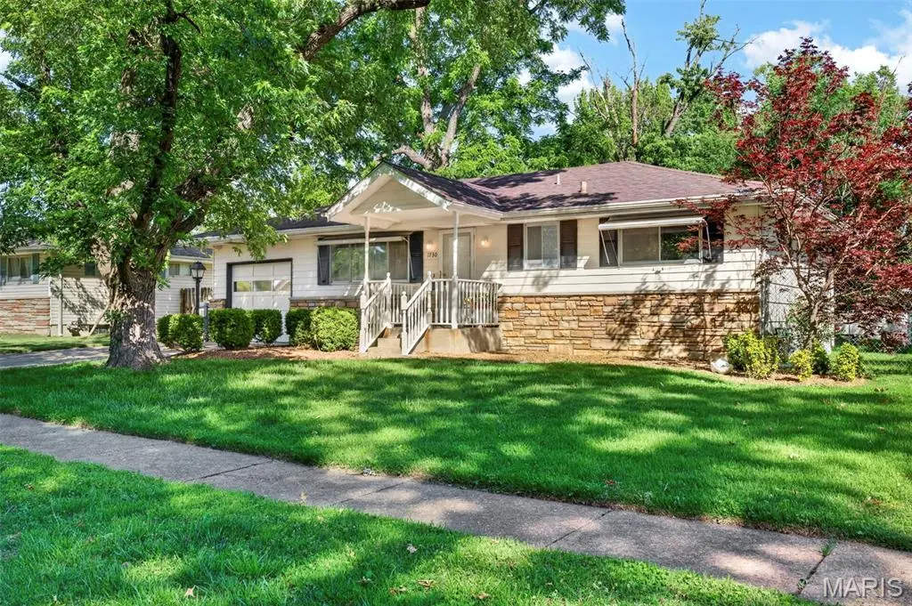 1730 Crosby LN, Florissant, MO 63031