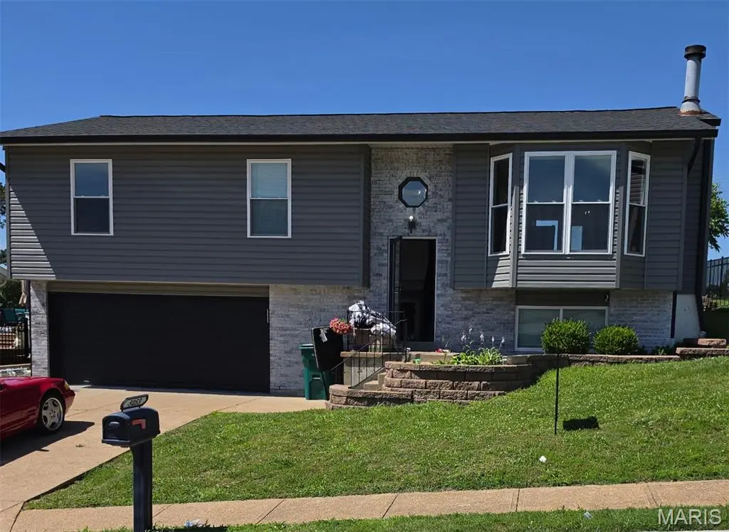3053 Shelley Lynn DR, Arnold, MO 63010