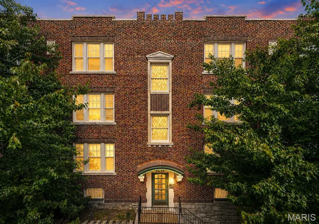 2253 Klemm #C, St Louis, MO 63110