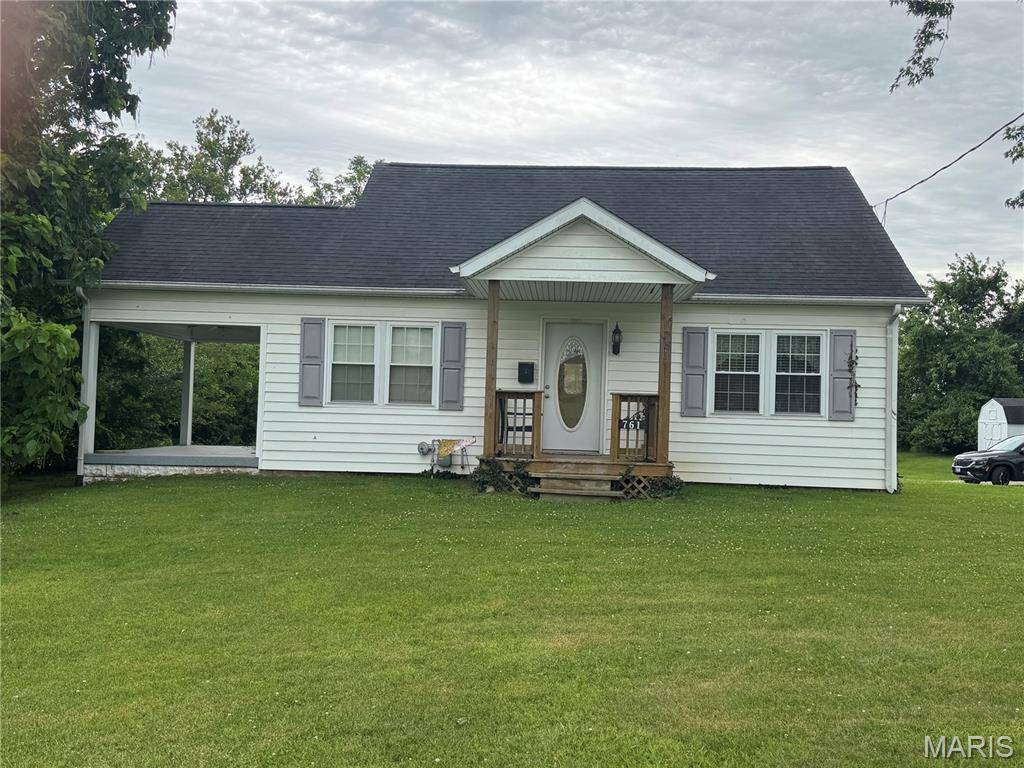 761 2nd ST, Bethalto, IL 62010