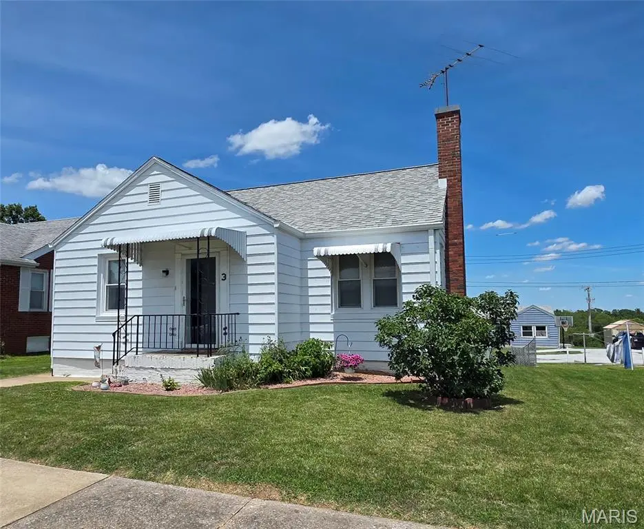 3 Washington BLVD, Chester, IL 62233