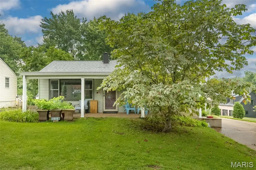 1515 Ann AVE, Kirkwood, MO 63122