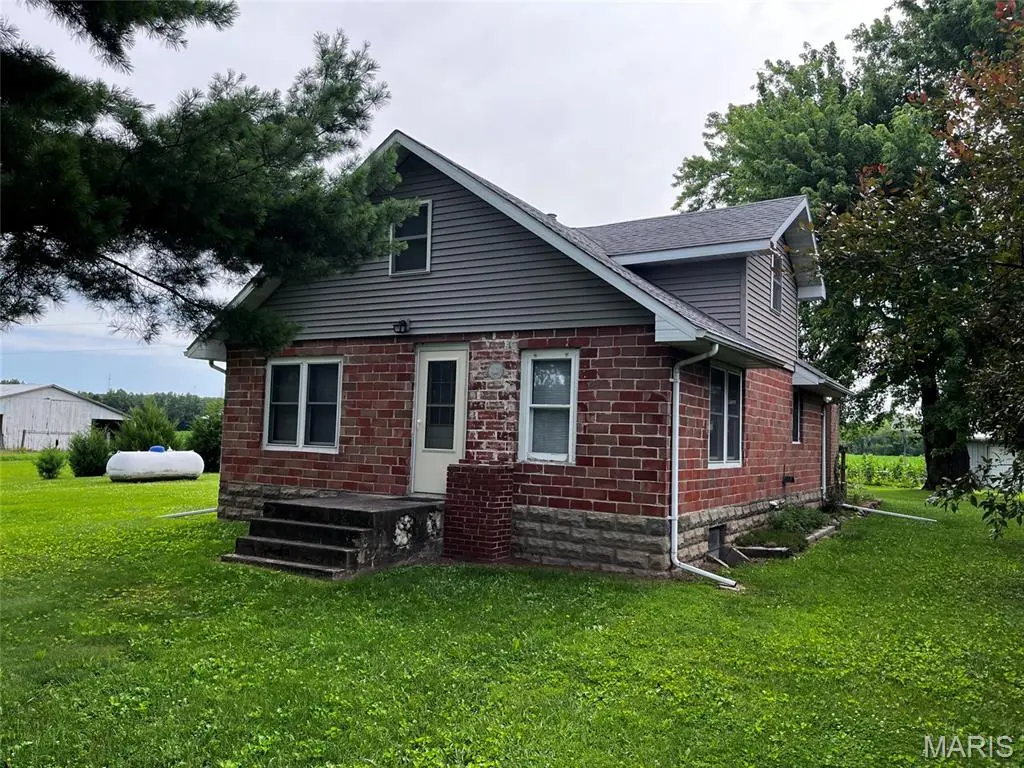 25175 CR 173, Kahoka, MO 63445