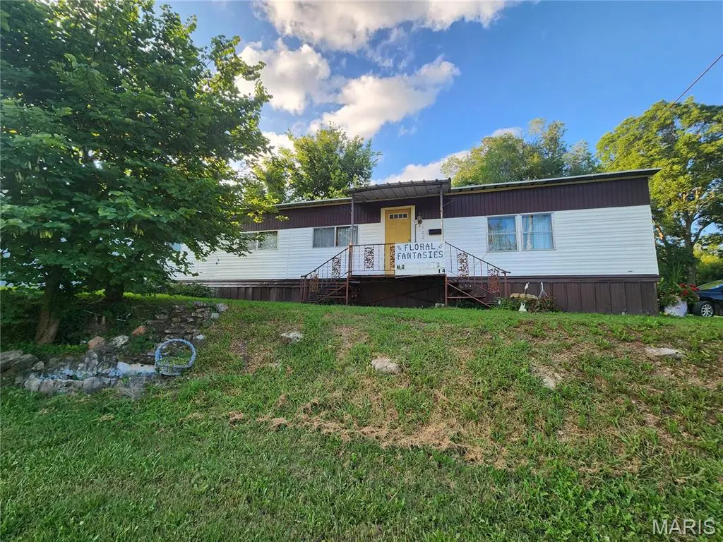 Address not disclosed, Conway, MO 65632