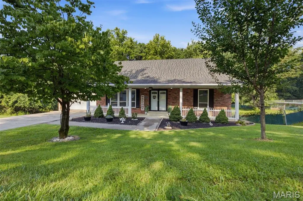 2855 Tommy DR, Arnold, MO 63010