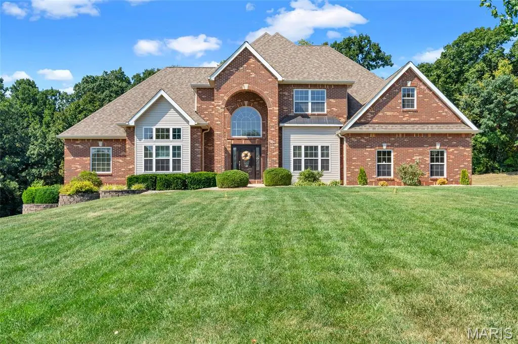 251 Lake Forest DR, Troy, MO 63379