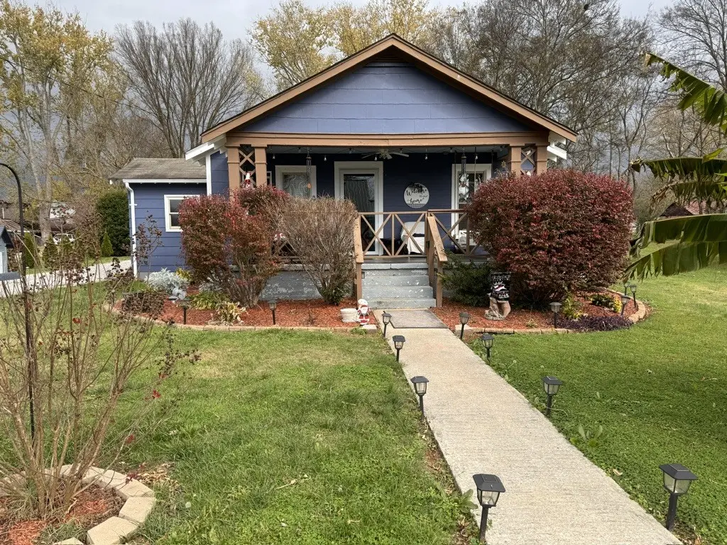 116 Poplar St #N, Cowan, TN 37318