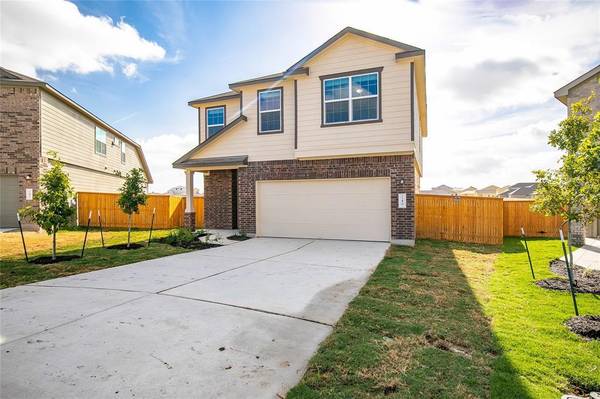 140 Joe Kidd LN, Jarrell, TX 76537