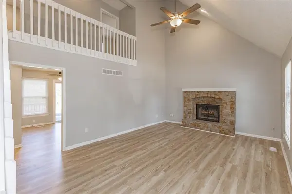 14802 W 149th ST, Olathe, KS 66062
