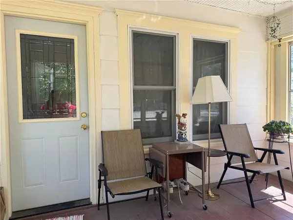 218 N Campbell ST, Pleasant Hill, MO 64080