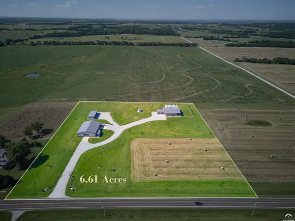 1482 N 300 RD, Baldwin City, KS 66006