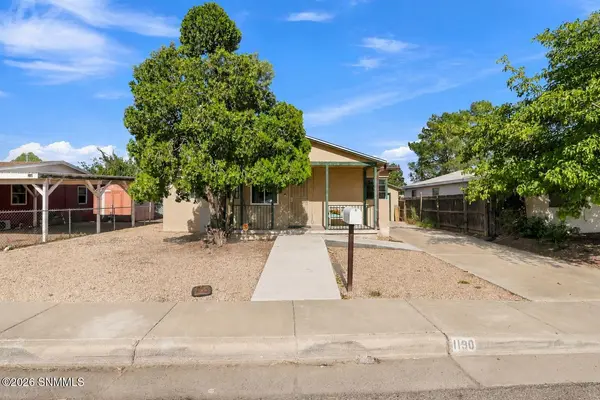1190 Douglas DR, Las Cruces, NM 88005