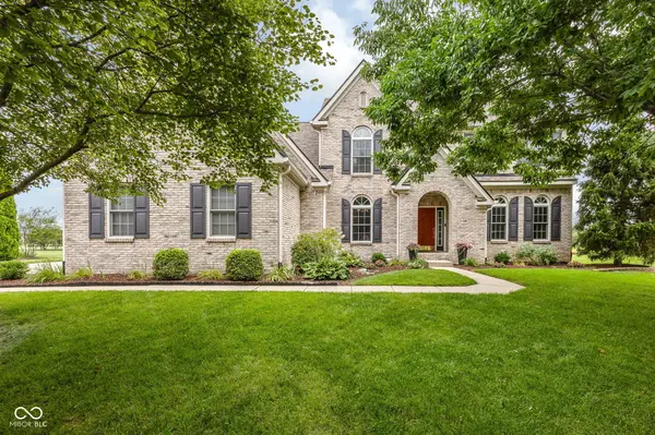 1015 Watertown DR, Westfield, IN 46074