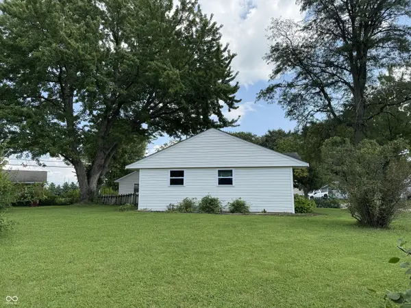 1431 Roberts RD, Franklin, IN 46131