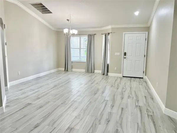 919 CAMINO DEL REY DR, The Villages, FL 32159