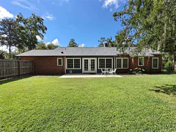 1326 NW 10TH AVE, Gainesville, FL 32605