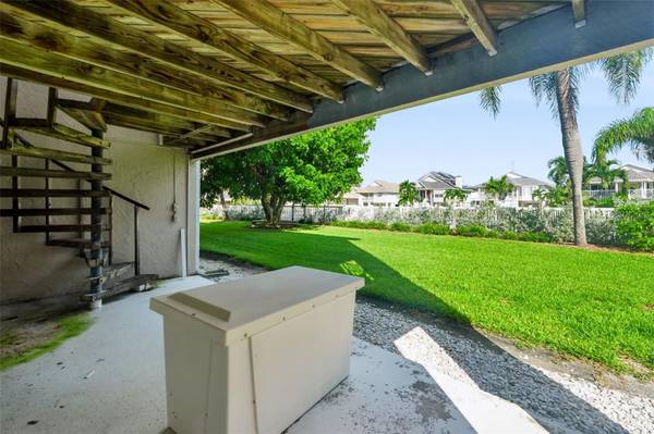 255 CAPRI CIR N #22, Treasure Island, FL, 33706 photo 14