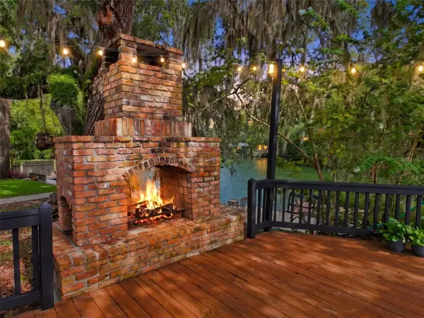 5415 RIVERSIDE DR, Yankeetown, FL 34498