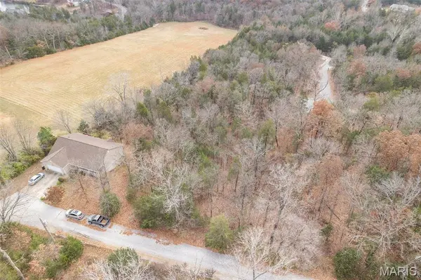 5944 Whippoorwill Dr., Hillsboro, MO 63050