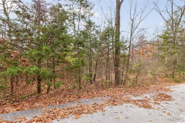 5944 Whippoorwill Dr., Hillsboro, MO 63050
