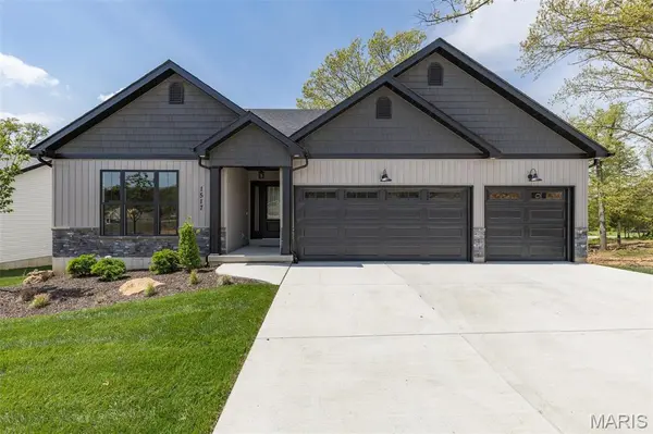 1517 Louisiana DR,  Herculaneum,  MO 63048