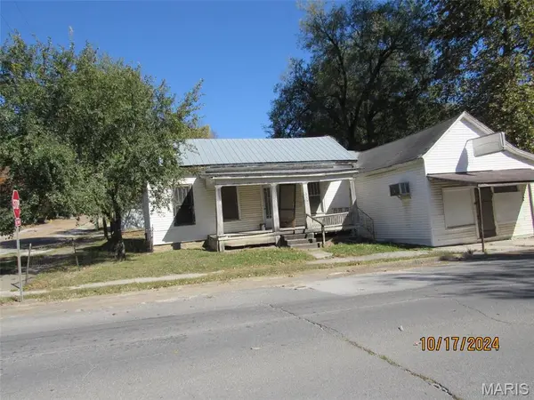 515 N 7th ST, Louisiana, MO 63353