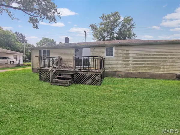 208 Market ST, Millersville, MO 63766