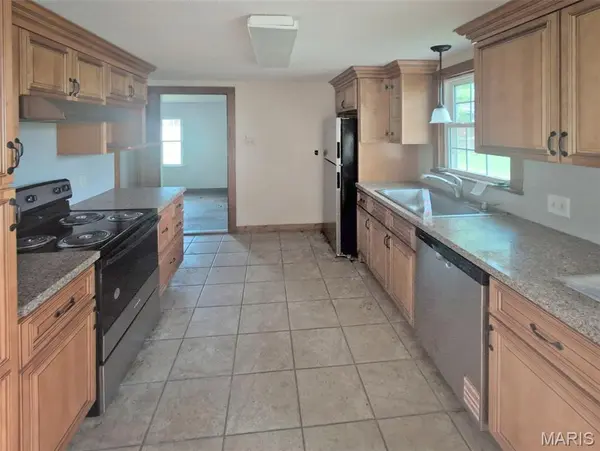 208 Market ST, Millersville, MO 63766