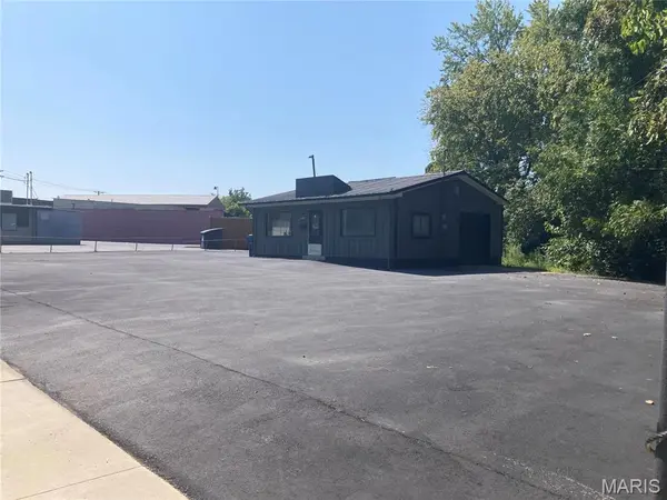 520 KITCHELL AVE, St Clair, MO 63077