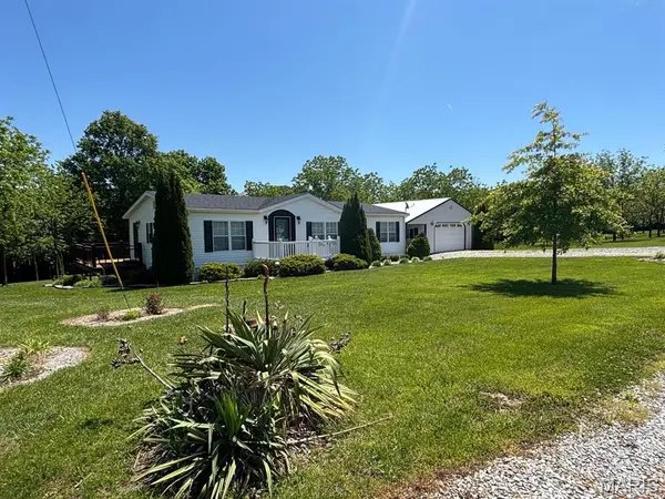 18096 Monroe Road 453, Paris, MO 65275