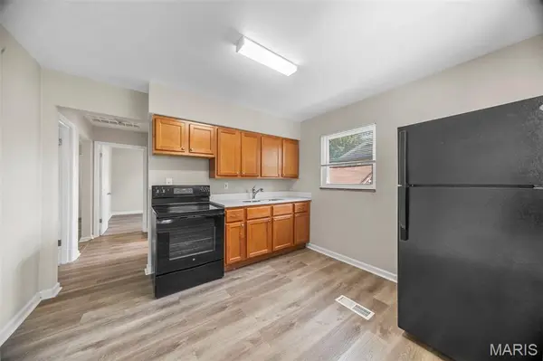 1237 Fairview AVE, University City, MO 63130