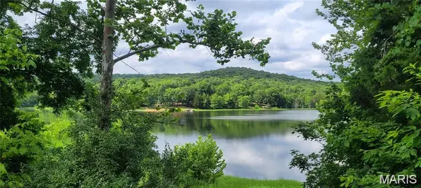 155 Lot Hill Side Rd, De Soto, MO 63020