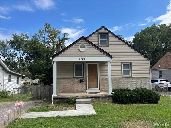 3720 High DR, St Ann, MO 63074