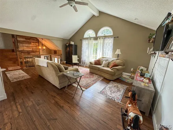 2381 Rock N Horse DR, Festus, MO 63028