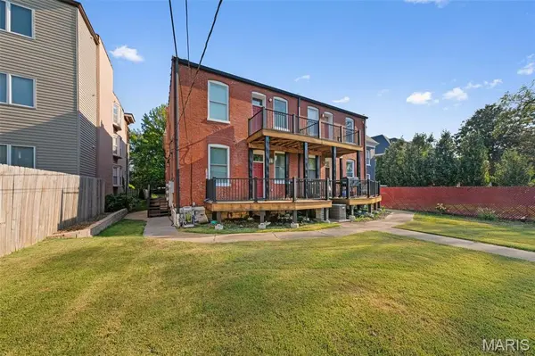 4366 W Pine BLVD #CW, St Louis, MO 63108