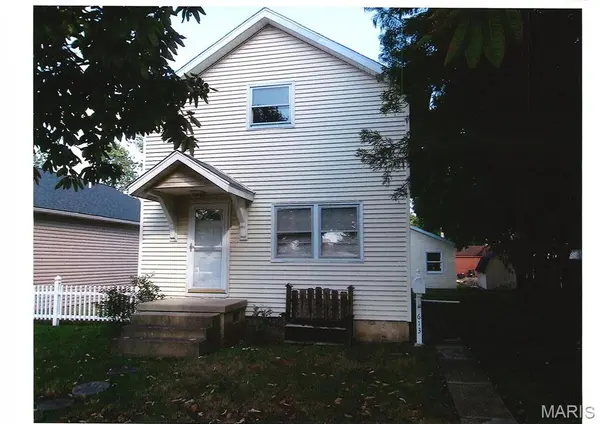 613 Washington ST,  Highland,  IL 62249