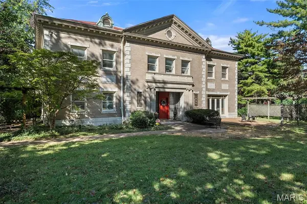5015 Lindell BLVD, St Louis, MO 63108
