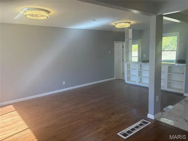 1313 Northumberland DR, Bellefontaine Nghbrs, MO 63137