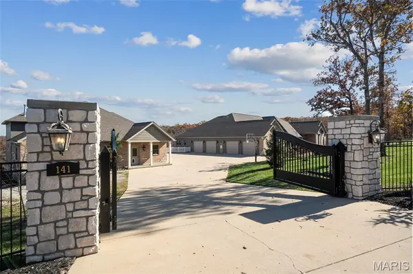141 W Hickory Ridge RD, Steelville, MO 65565