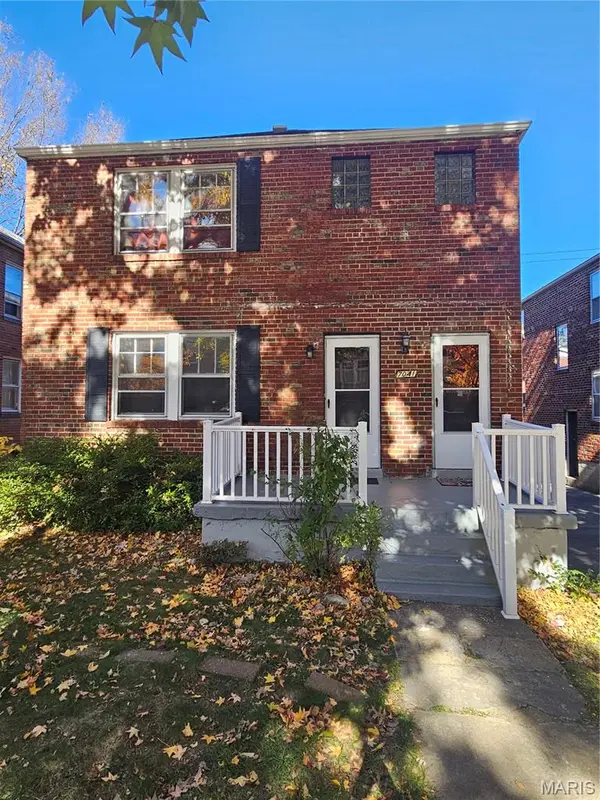 7041 Dartmouth AVE, St Louis, MO 63130