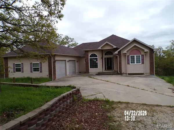 38 Pemberton LN,  Brumley,  MO 65017